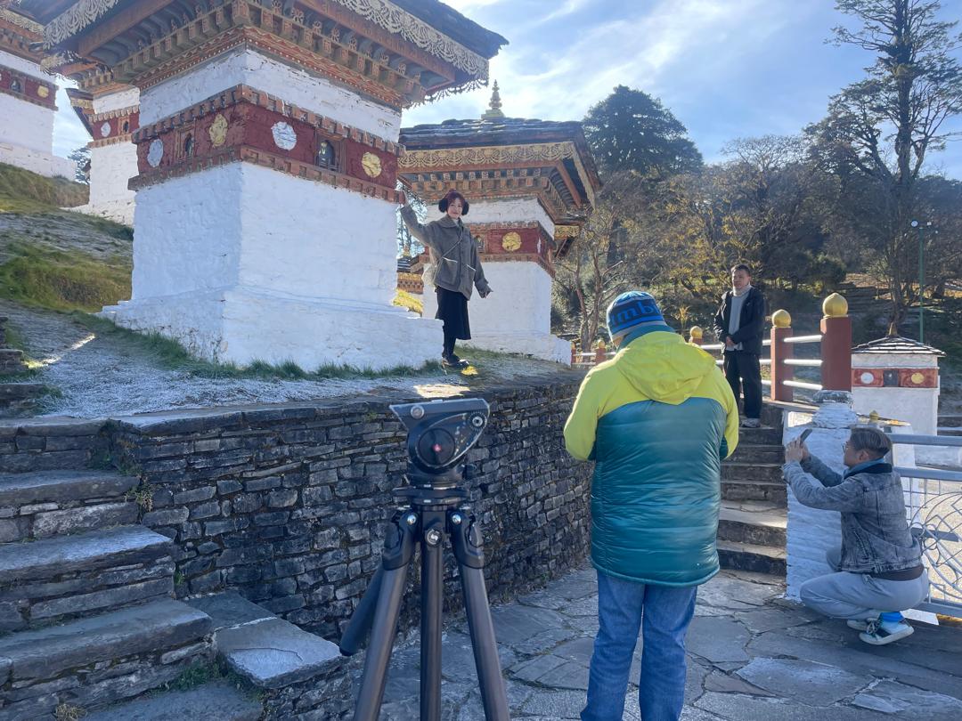 L'équipe Hoy TV en tournage au Bhoutan